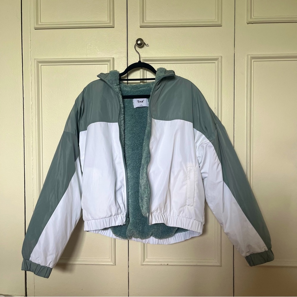 TNA Crowley Bomber Jacket -M (EUC) - Picture 5 of 11